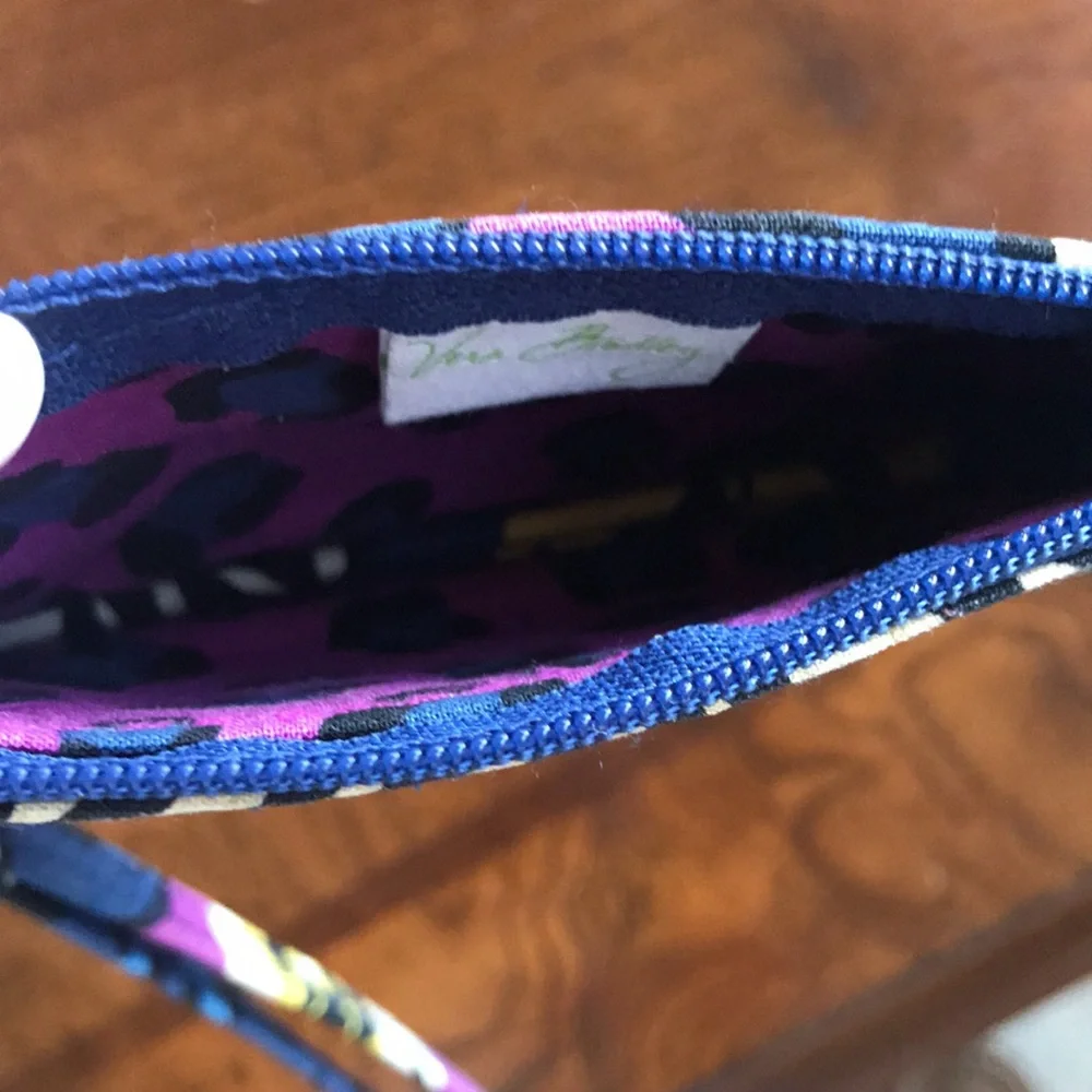 Vera Bradley Bright Floral ID Case and Lanyard - Picture 4 of 11